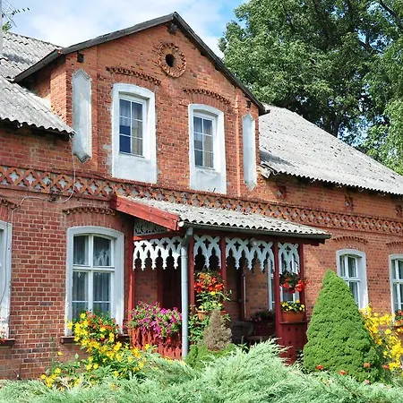 Gospodarstwo agroturystyczne Dom Gościnny *