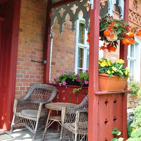 Dom Gościnny Gospodarstwo agroturystyczne *